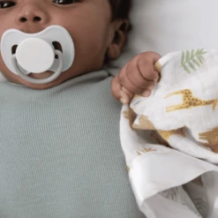 Aden +anais™ Musslin Knuffeldoekje 2-Pack Tanzanie -EXIT TOYS || Steiff || fehn Verkoopwinkel aden anais musslin knuffeldoekje 2 pack tanzanie a410160 3