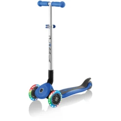 AUTHENTIC SPORTS Globber Primo Foldable Met Lichtwielen Navyblauw -EXIT TOYS || Steiff || fehn Verkoopwinkel authentic sports globber primo foldable met lichtwielen navyblauw a279021 4