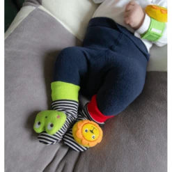 BabyGO - Ratelsokken -EXIT TOYS || Steiff || fehn Verkoopwinkel babygo ratelsokken a412133 4