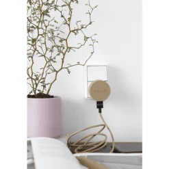 Design Letters Oplaadkabel USBC Naar Light Ning 1m In Beige -EXIT TOYS || Steiff || fehn Verkoopwinkel design letters oplaadkabel usbc naar light ning 1m in beige a352006 3