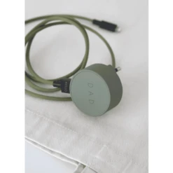 Design Letters Oplaadkabel USBC Naar Light Ning 1m In Forest Green -EXIT TOYS || Steiff || fehn Verkoopwinkel design letters oplaadkabel usbc naar light ning 1m in forest green a352009 3