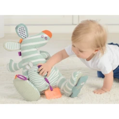 Dolce Toys Kangoeroe -EXIT TOYS || Steiff || fehn Verkoopwinkel dolce toys kangoeroe a314401 4