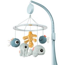 Done By Deer ™ Muziekmobiel Zee Friends Met Spiegel, Blauw -EXIT TOYS || Steiff || fehn Verkoopwinkel done by deer muziekmobiel zee friends met spiegel blauw a304317 3