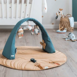 Done By Deer ™ Speelboog Met Kruipdeken Sea Friends Mix -EXIT TOYS || Steiff || fehn Verkoopwinkel done by deer speelboog met kruipdeken sea friends mix a304324 4