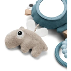 Done By Deer ™ To-Go Activity Spiegel Happy Clouds Blauw -EXIT TOYS || Steiff || fehn Verkoopwinkel done by deer to go activity spiegel happy clouds blauw a404145 1