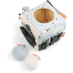 Done By Deer ™ Zintuiglijke Stoffen Kubus Hert Friends Mix Van Kleuren -EXIT TOYS || Steiff || fehn Verkoopwinkel done by deer zintuiglijke stoffen kubus hert friends mix van kleuren a337871 3