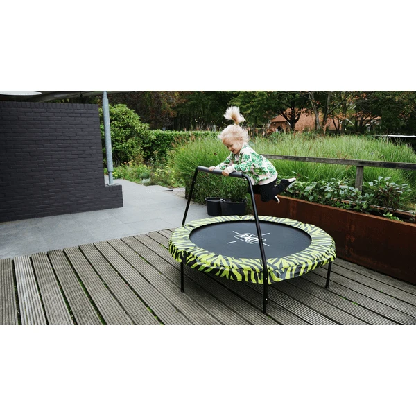 EXIT TOYS EXIT Tiggy Junior Trampoline Met Greepstang ø140 Cm, Zwart/groen 7 EXIT TOYS EXIT Tiggy Junior Trampoline Met Greepstang ø140 Cm, Zwart/groen - Image 5