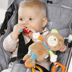 Fehn® Activity-Teddy Met Klem Oskar -EXIT TOYS || Steiff || fehn Verkoopwinkel fehn activity teddy met klem oskar a279070 4