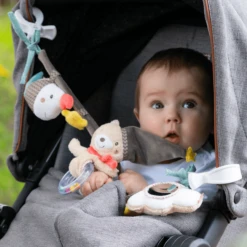 Fehn® Bruno Kinderwagenspeelgoed -EXIT TOYS || Steiff || fehn Verkoopwinkel fehn bruno kinderwagenspeelgoed a273677 4