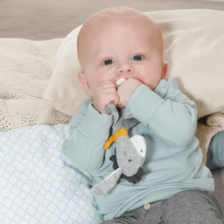 Fehn ® Crackling Ezel Fehn NATURE -EXIT TOYS || Steiff || fehn Verkoopwinkel fehn crackling ezel fehn nature a363270 1