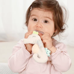 Fehn ® Mini Zeepaardje Met Ring 9 Fehn ® Mini Zeepaardje Met Ring -EXIT TOYS || Steiff || fehn Verkoopwinkel fehn mini zeepaardje met ring a314722 2