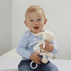 FEHN Muziekdier Baby Love PAUL -EXIT TOYS || Steiff || fehn Verkoopwinkel fehn muziekdier baby love paul a035348 2