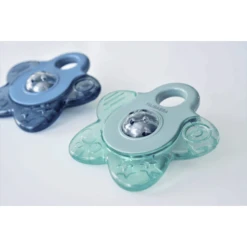 Filibabba Verkoelende Ster Bijtring 2-Pack - Blauw Mix -EXIT TOYS || Steiff || fehn Verkoopwinkel filibabba verkoelende ster bijtring 2 pack blauw mix a333534 2