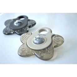 Filibabba Verkoelende Ster Bijtring 2-Pack - Grijs Mix -EXIT TOYS || Steiff || fehn Verkoopwinkel filibabba verkoelende ster bijtring 2 pack grijs mix a333514 2