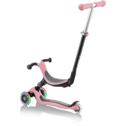 GLOBBER GO-UP FOLDABLE LIGHT S Pastel Roze - Met Verlichte Wielen -EXIT TOYS || Steiff || fehn Verkoopwinkel globber go up foldable light s pastel roze met verlichte wielen a315702 2