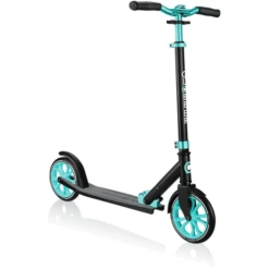 GLOBBER Scoot Er NL 205, Zwart-turquoise -EXIT TOYS || Steiff || fehn Verkoopwinkel globber scoot er nl 205 zwart turquoise a303843 1