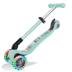 Globber Scoot Er Primo Opvouwbaar Met Verlichte Wielen, Mint- Tribal -EXIT TOYS || Steiff || fehn Verkoopwinkel globber scoot er primo opvouwbaar met verlichte wielen mint tribal a335355 1