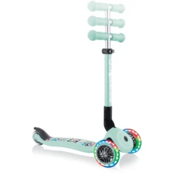 Globber Scoot Er Primo Opvouwbaar Met Verlichte Wielen, Mint- Tribal -EXIT TOYS || Steiff || fehn Verkoopwinkel globber scoot er primo opvouwbaar met verlichte wielen mint tribal a335355 2