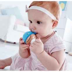 Hape Zuignap Rammelaarset -EXIT TOYS || Steiff || fehn Verkoopwinkel hape zuignap rammelaarset a227439 3