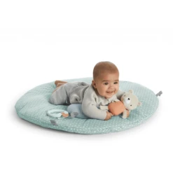 Ingenuity Zacht Speelkleed Met Houten Speelboog -EXIT TOYS || Steiff || fehn Verkoopwinkel ingenuity zacht speelkleed met houten speelboog a319548 1