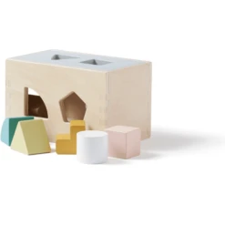 Kids Concept® Truck Steekspel Aiden -EXIT TOYS || Steiff || fehn Verkoopwinkel kids concept truck steekspel aiden a281683 2