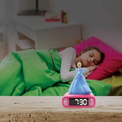 LEXIBOOK Disney Princess Wekker Met 3D Nachtlicht Figuur -EXIT TOYS || Steiff || fehn Verkoopwinkel lexibook disney princess wekker met 3d nachtlicht figuur a408533 4