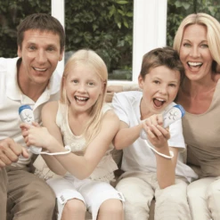 LEXIBOOK TV-spelconsole Voor Kinderen Met 200 Voorgeïnstalleerde Spellen -EXIT TOYS || Steiff || fehn Verkoopwinkel lexibook tv spelconsole voor kinderen met 200 voorgeinstalleerde spellen a304611 4