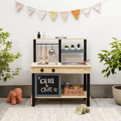 MUDDY BUDDY Speelkeuken Voor Buiten "Grill &Chill" Naturel-zwart -EXIT TOYS || Steiff || fehn Verkoopwinkel muddy buddy speelkeuken voor buiten grill chill naturel zwart a412735 1