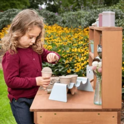 MUDDY BUDDY Speelkeuken Voor Buiten "Mud Starter" Cacaobruin -EXIT TOYS || Steiff || fehn Verkoopwinkel muddy buddy speelkeuken voor buiten mud starter cacaobruin a412396 2