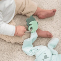 Nattou Bijtring Eend & Olifant Grijs -EXIT TOYS || Steiff || fehn Verkoopwinkel nattou bijtring eend amp olifant grijs a296403 2