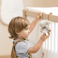 Nattou Charlie Knuffel Met Trilfunctie -EXIT TOYS || Steiff || fehn Verkoopwinkel nattou charlie knuffel met trilfunctie a388954 1