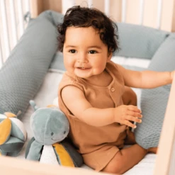 Nattou Lapidou-bal Met Activiteiten Lichtgroen -EXIT TOYS || Steiff || fehn Verkoopwinkel nattou lapidou bal met activiteiten lichtgroen a353409 3