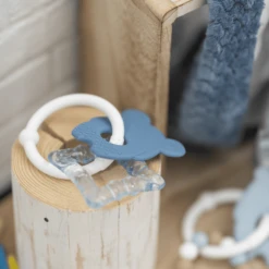 Nattou Verkoelende Bijtring Blauw -EXIT TOYS || Steiff || fehn Verkoopwinkel nattou verkoelende bijtring blauw a309557 4
