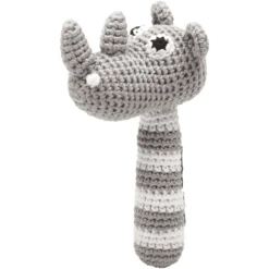 NatureZoo Of Denmark Rammelaar Neushoorn Gehaakt Grijs -EXIT TOYS || Steiff || fehn Verkoopwinkel naturezoo of denmark rammelaar neushoorn gehaakt grijs a284162 1