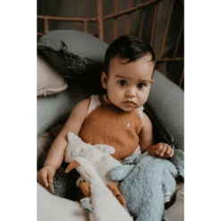 Snoozebaby ORGANIC Kitty Cat, Peach Blush -EXIT TOYS || Steiff || fehn Verkoopwinkel snoozebaby organic kitty cat peach blush a352166 2