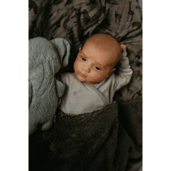 Snoozebaby ORGANIC Olly Elephant , Fresh Blauw -EXIT TOYS || Steiff || fehn Verkoopwinkel snoozebaby organic olly elephant fresh blauw a352172 1