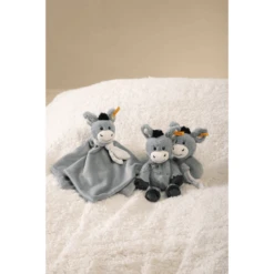 Steiff Knuffeldoekje Ezel Dinkie Grijs-blauw, 26 Cm -EXIT TOYS || Steiff || fehn Verkoopwinkel steiff knuffeldoekje ezel dinkie grijs blauw 26 cm a351955 2