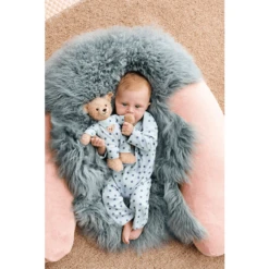 Steiff Teddy En Ik Teddybeer Boy Baby Met Pyjama's, 25cm -EXIT TOYS || Steiff || fehn Verkoopwinkel steiff teddy en ik teddybeer boy baby met pyjamas 25cm a270500 4