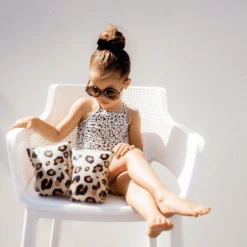 SWIM ESSENTIALS Swim Essential S Drijvers Panter Beige (0-2 Jaar) 9 SWIM ESSENTIALS Swim Essential S Drijvers Panter Beige (0-2 Jaar) -EXIT TOYS || Steiff || fehn Verkoopwinkel swim essential s drijvers panter beige 0 2 jaar a359732 2