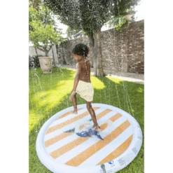 SWIM ESSENTIALS Swim Essential S Sprinkler Mat Haai -EXIT TOYS || Steiff || fehn Verkoopwinkel swim essential s sprinkler mat haai a384603 4