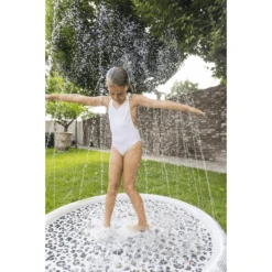 SWIM ESSENTIALS Swim Essential S Sprinkler Mat Leopard Beige -EXIT TOYS || Steiff || fehn Verkoopwinkel swim essential s sprinkler mat leopard beige a384601 4