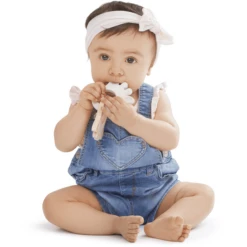 VULLI Sophie La Girafe® So'Pure Griffin Silhouette Natuurlijk Rubber + Rubberboomhout -EXIT TOYS || Steiff || fehn Verkoopwinkel vulli sophie la girafe sopure griffin silhouette natuurlijk rubber rubberboomhout a329560 2